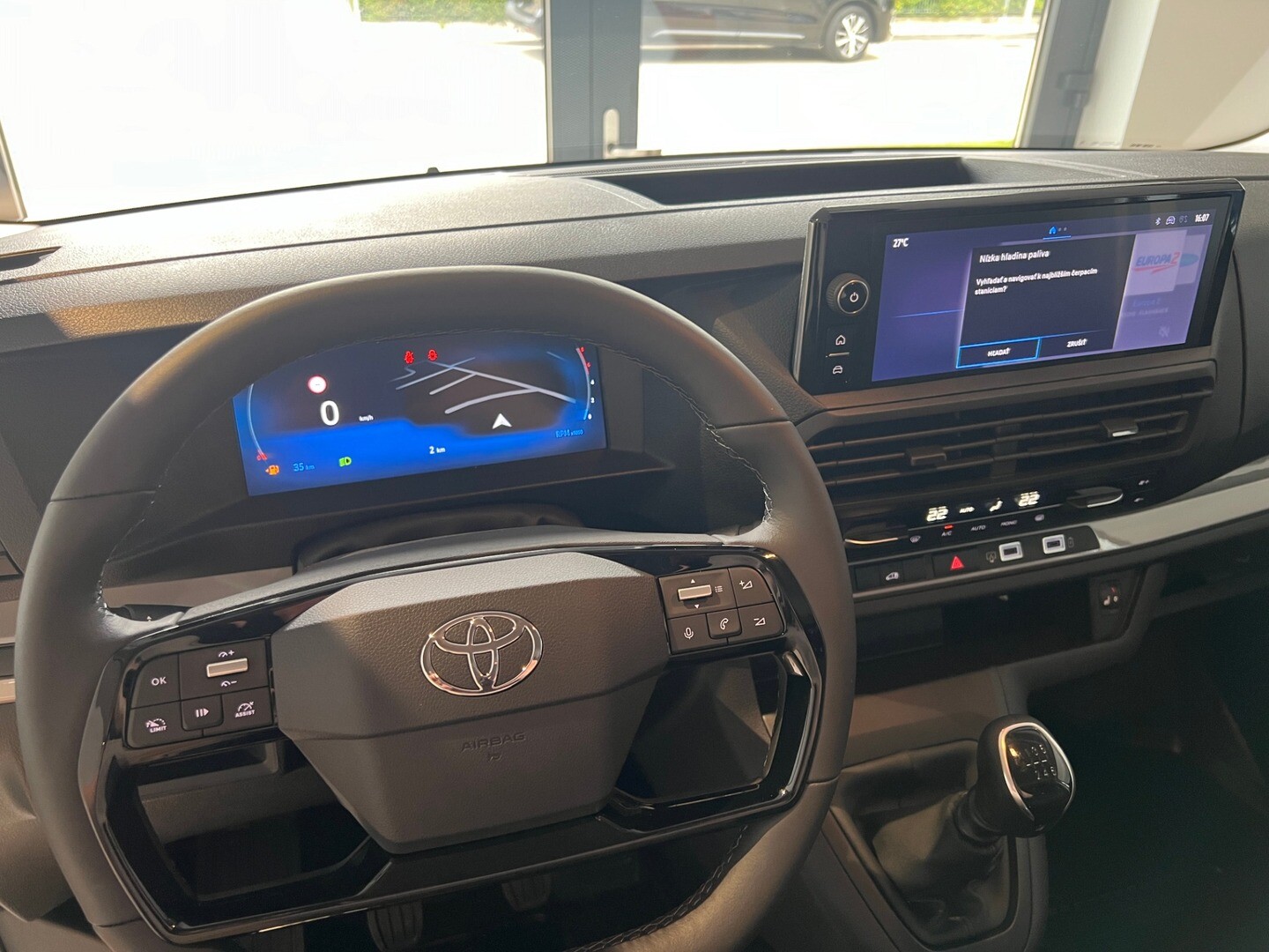 Toyota PROACE